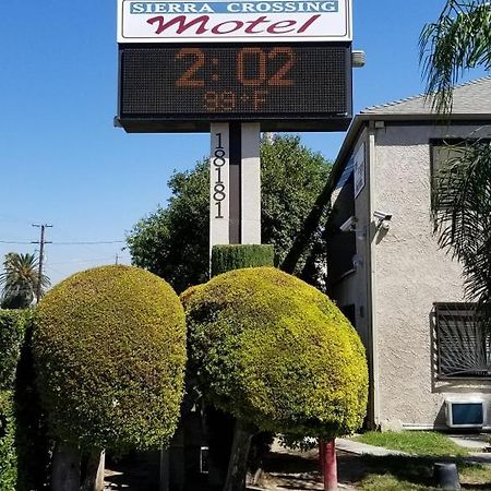 Sierra Crossing Motel Bloomington Bagian luar foto
