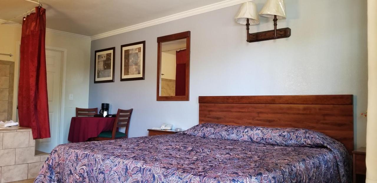 Sierra Crossing Motel Bloomington Bagian luar foto