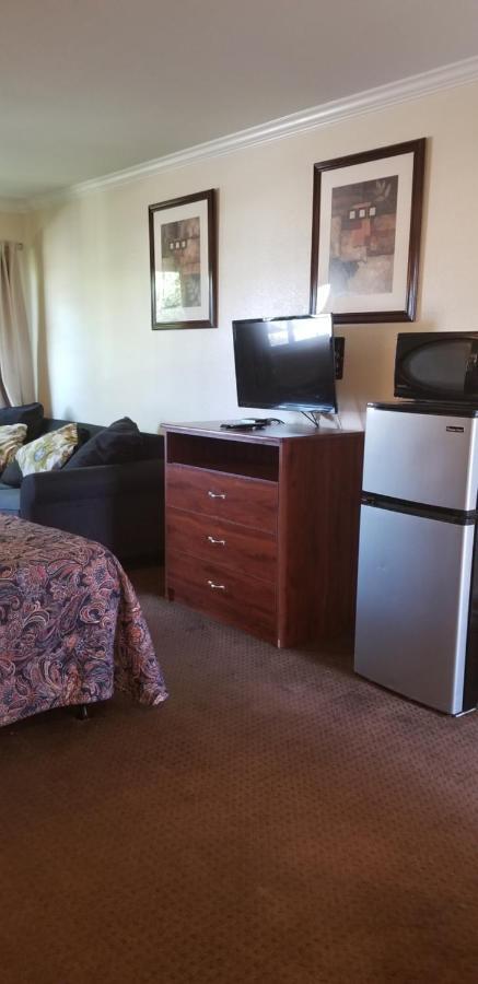 Sierra Crossing Motel Bloomington Bagian luar foto