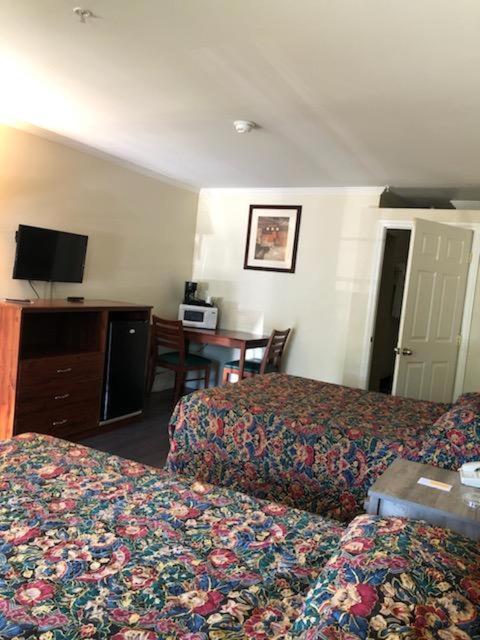 Sierra Crossing Motel Bloomington Bagian luar foto